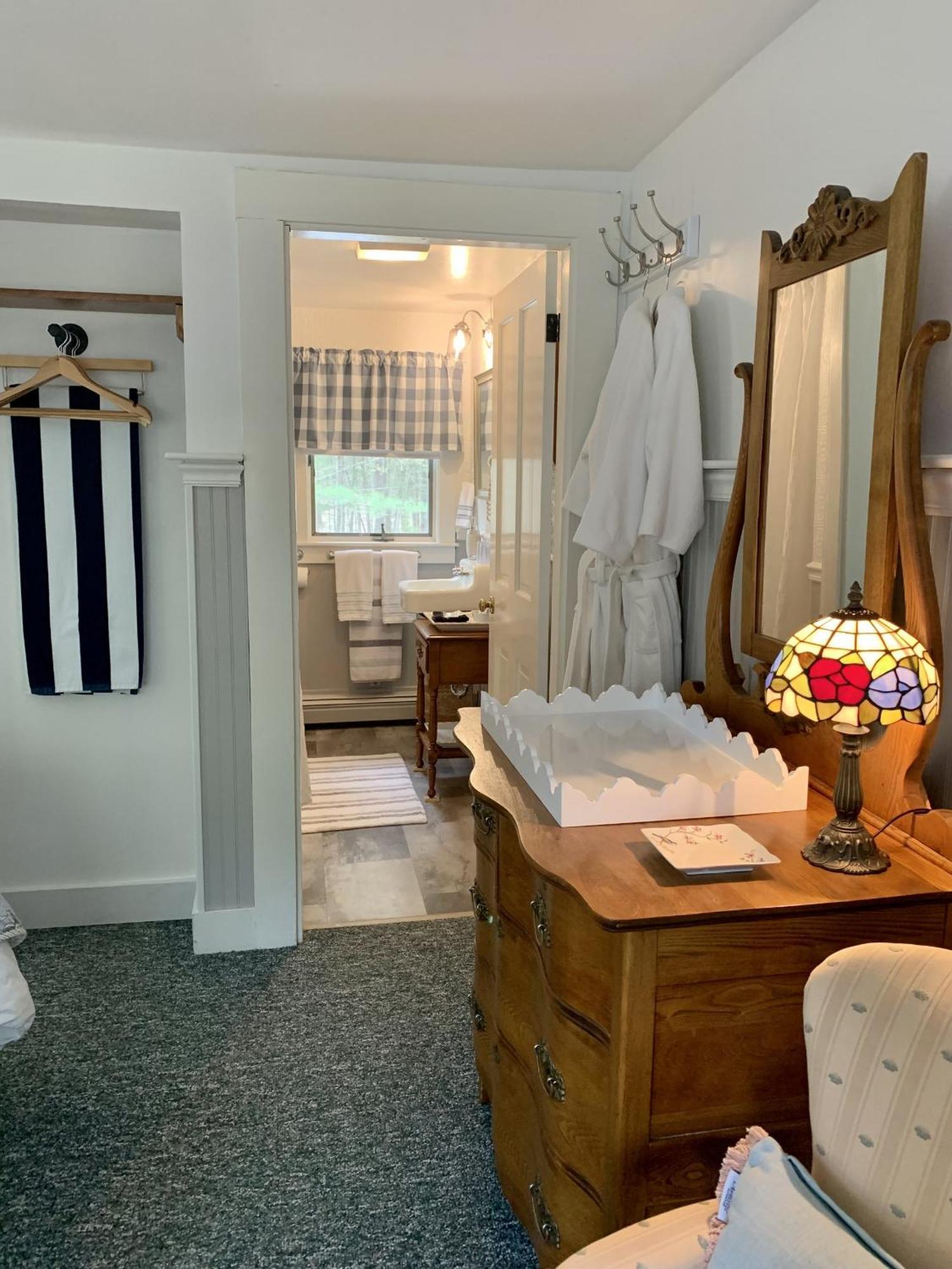 Bed & Breakfast Buttonwood On Mount Surprise